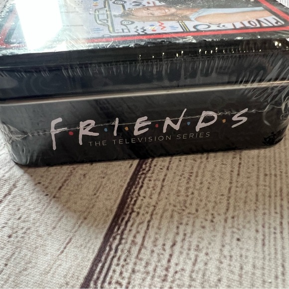 NWOT Friends Special Edition Playing Card Set – Sealed Tin – Small Hole in Wrap - Picture 5 of 6
